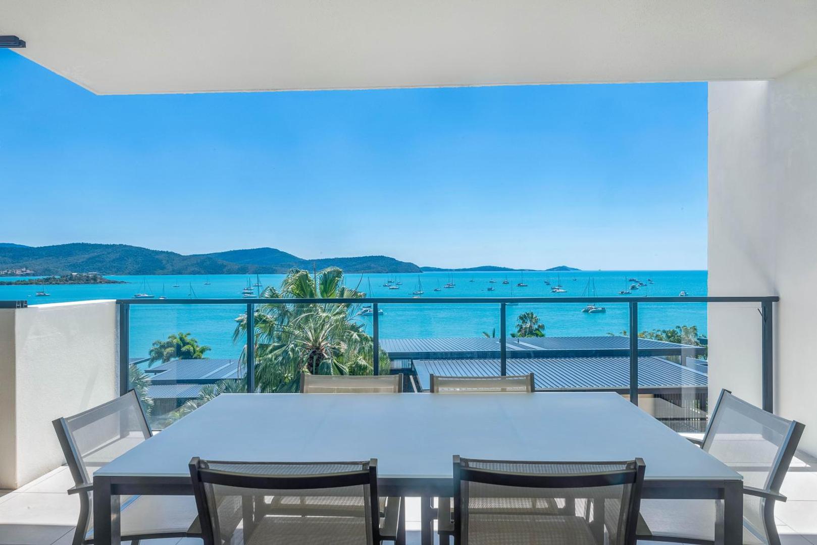 Executive on Whisper Bay – Cannonvale